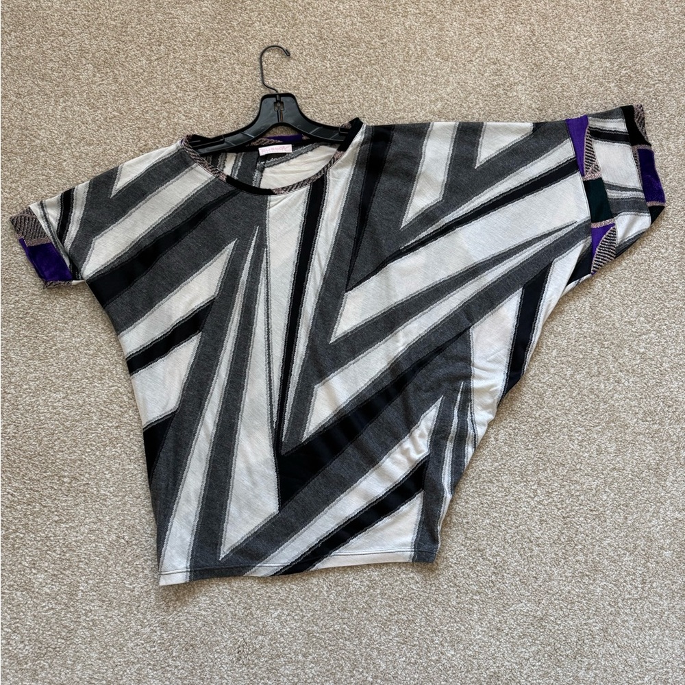 Custo Barcelona Top in size Small - new without tags